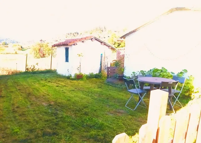 Con Jardin A 5 Minutos De La Playa 펜션 *