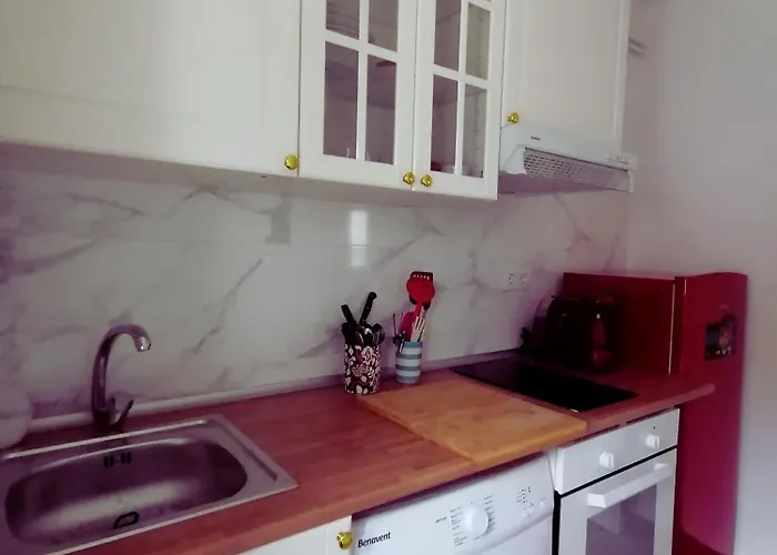 Con Jardin A 5 Minutos De La Playa * 코룬가